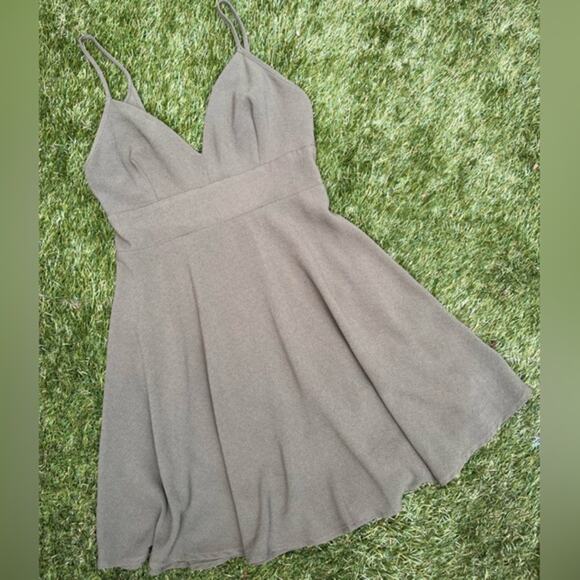 Arrays Bow Tie Spaghetti Strap A-Line Mini Dress Olive Green Summer Dress Large - Picture 1 of 11